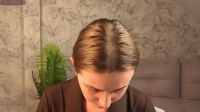 Ellis-Brownn élő XXX-chatje