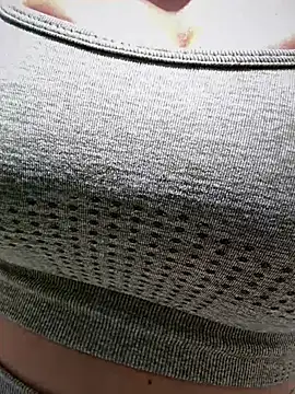 LINDA_PATTY94 লাইভ XXX চ্যাট