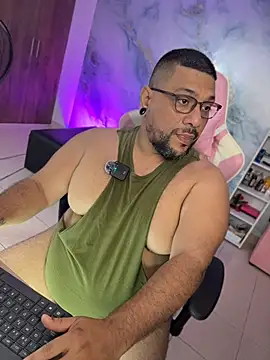 jacoob_woods Adlı Modelin Canlı XXX Sohbeti