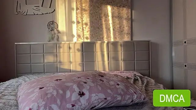 JuliaPierce Adlı Modelin Web Kamerası Şovu