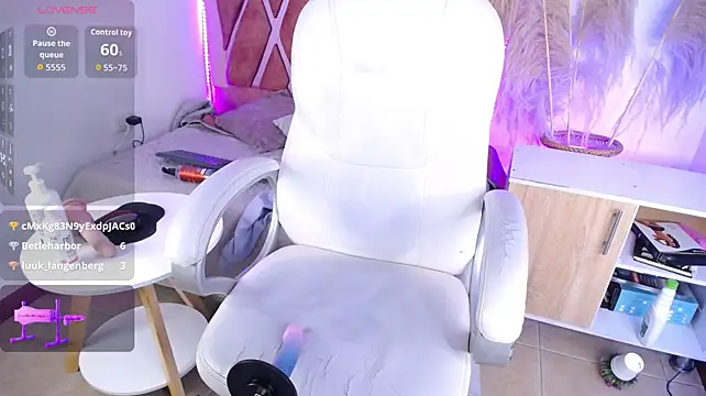Živý XXX chat Camiila__1