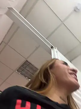 Chat XXX ao vivo de SinSirenXXX