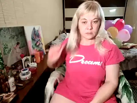Lia_Laguna77 XXX чат на живо