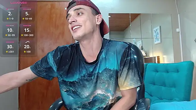 FelipeFriendly élő XXX-chatje