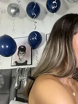 JuliaColemann Live XXX-chat