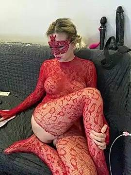 Chat +18 de SofiyaShahika ao vivo