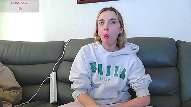 צ'אט XXX בשידור חי של BlueandJen
