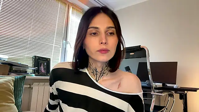 הופעת וובקאם של SweetFemBoyy