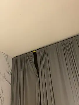 Val12777's Live XXX Chat