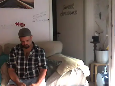 B-A-M-B-I – webcam-show
