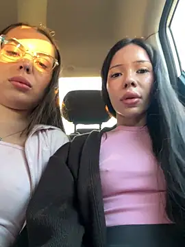 Chat +18 de babydolll ao vivo
