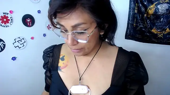 Chat XXX ao vivo de pinky_violeta