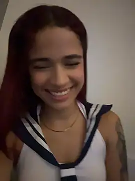 XXX chat uživo modela amber_sparkle