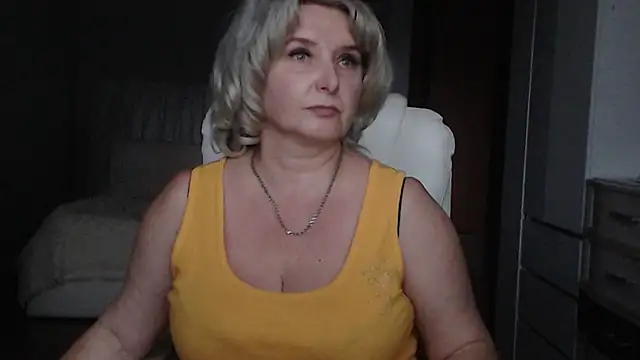 Živý XXX chat V-Alice