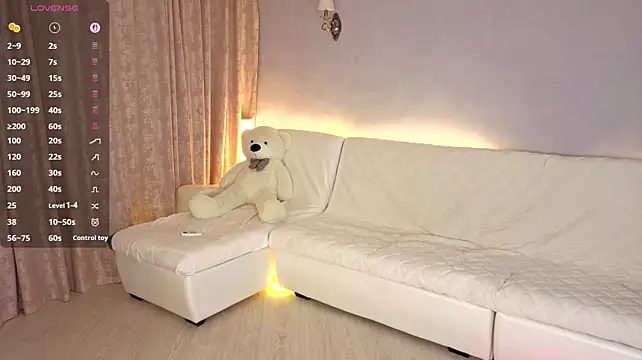 Ellijoys élő XXX-chatje