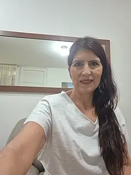 swity_foster Chat XXX in diretta
