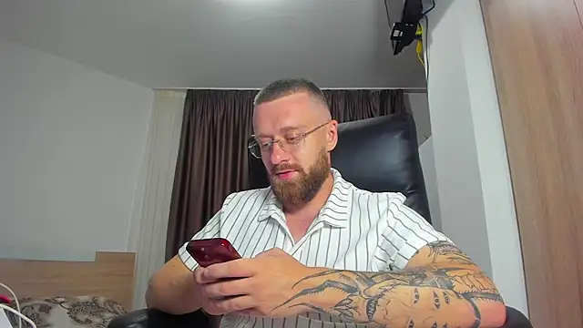 Вебкам-шоу Findom_guy