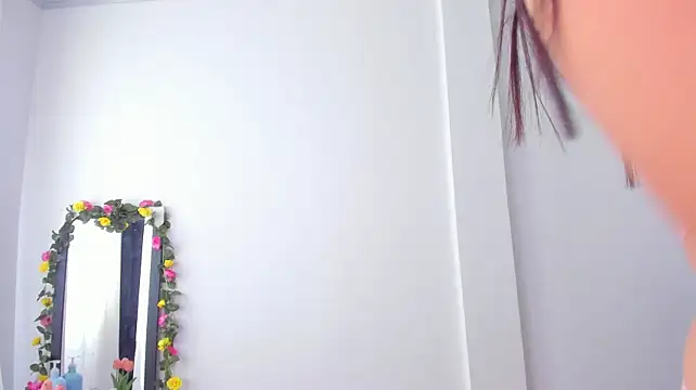 RoseCassie 即時 XXX 聊天