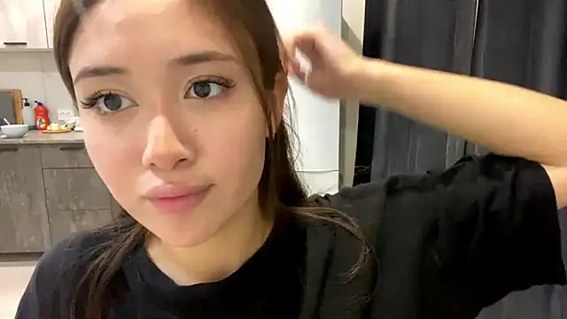 Czat XXX na żywo – Mitsuki_Sutemi