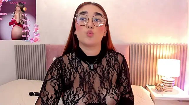 Tiny_Gray's Live XXX Chat