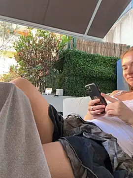 Weettyy Live XXX-chat