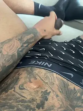 Blackdick90_n Webbikameraesitys