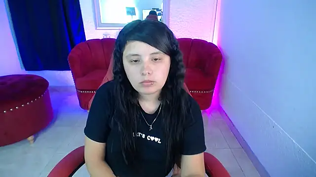 nathaly_low1's Live XXX Chat