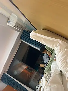 Zoe-0 Show Webcam