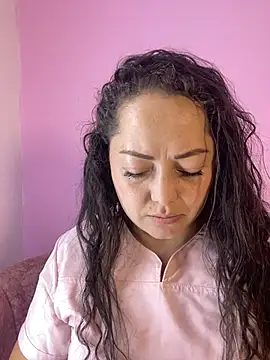 Nails_Lucia Live XXX-chat