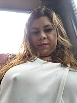 Laura-Hernandez XXX чат на живо