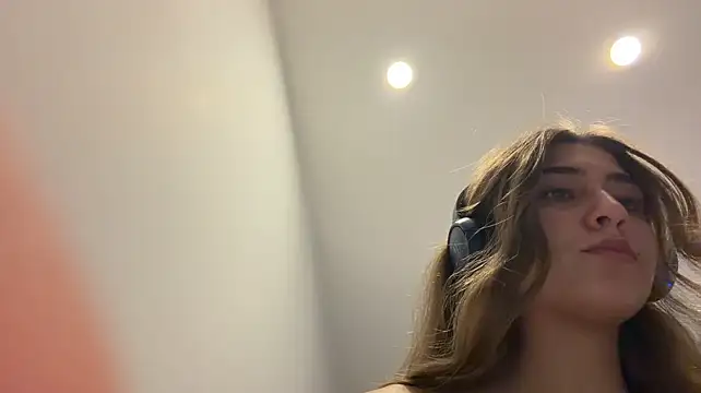 Онлайн чат XXX MarleenHaynie