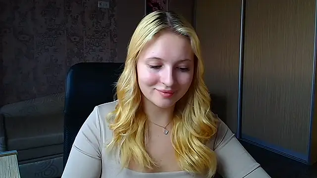 Milka_kiss_ élő XXX-chatje