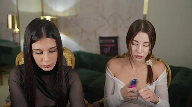 הופעת וובקאם של Selena_Glow