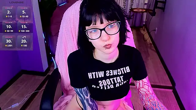 HazelTompson's Live XXX Chat