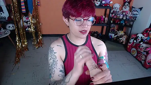 Chat +18 de MissMiia2 ao vivo