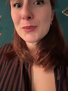 Онлайн чат XXX Dina_Tease