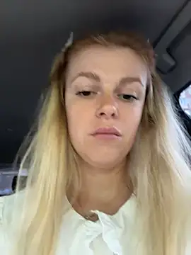 دردشة HarrietDart الجنسية المباشرة
