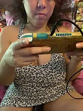 צ'אט XXX בשידור חי של w3tkittty