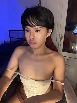 Plaxxxtique live XXX chat