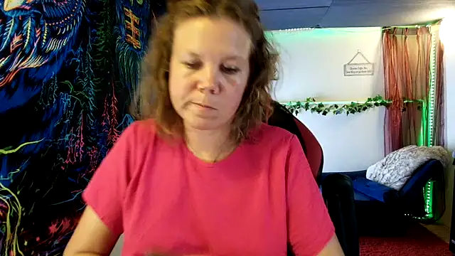 CallMeMaria live XXX chat