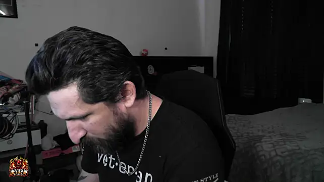 Chatroom XXX en direct de DevilPup75_