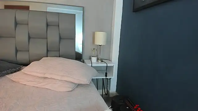 Charlie___Musk 라이브 XXX 채팅