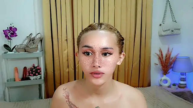 Cutie_sexdOll69 Adlı Modelin Web Kamerası Şovu