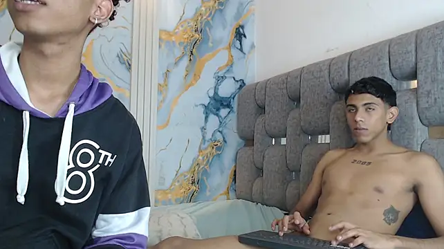 Chat XXX ao vivo de CUTE_BOYS2026