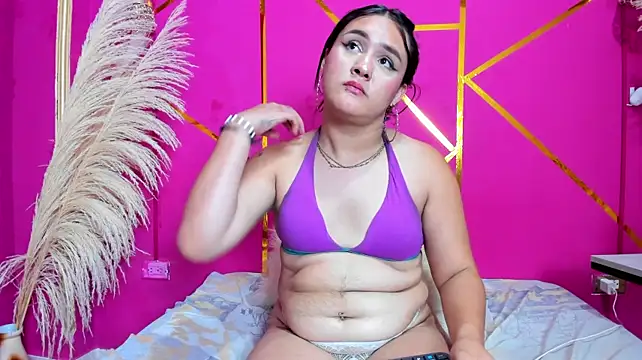 luna-bella183n Live XXX chat