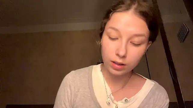 TarenOgilvie's Live XXX Chat