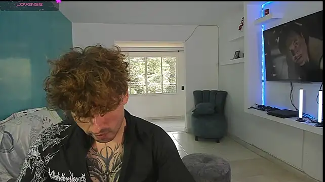 Czat XXX na żywo – Ares_blue