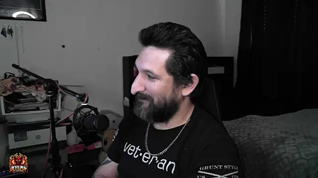 Онлайн чат XXX DevilPup75_