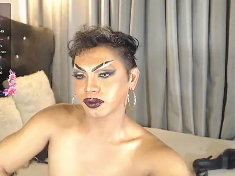 צ'אט XXX בשידור חי של ButtWhoreBELLA