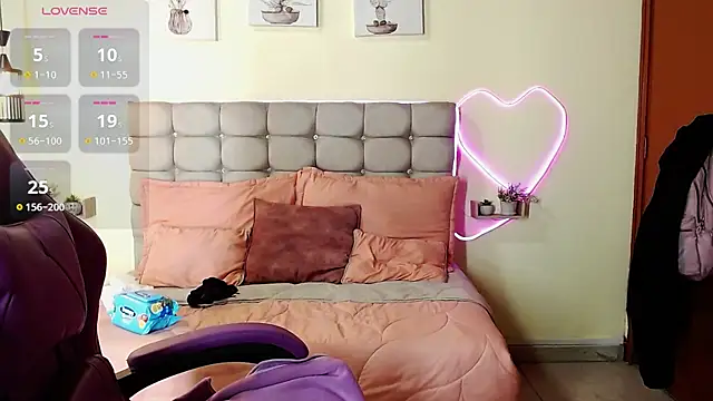 _naomi_s Live XXX Chat
